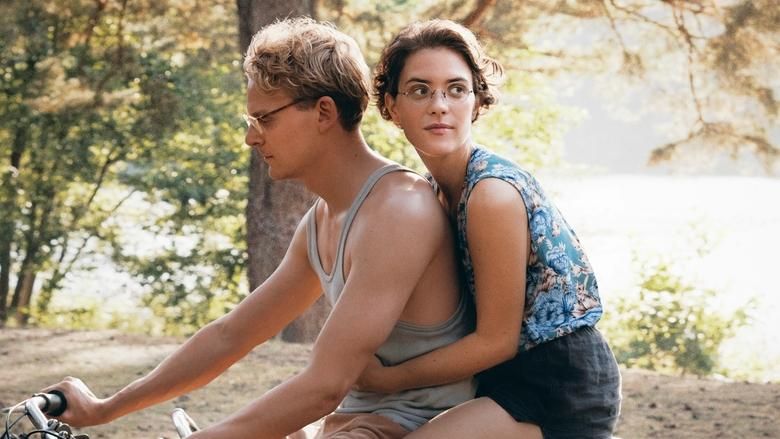 С любовью, ваша Хильда (фильм, 2024)